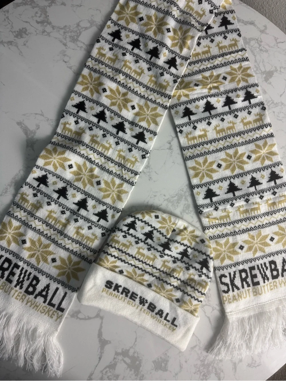 Skrewball scarf and beanie